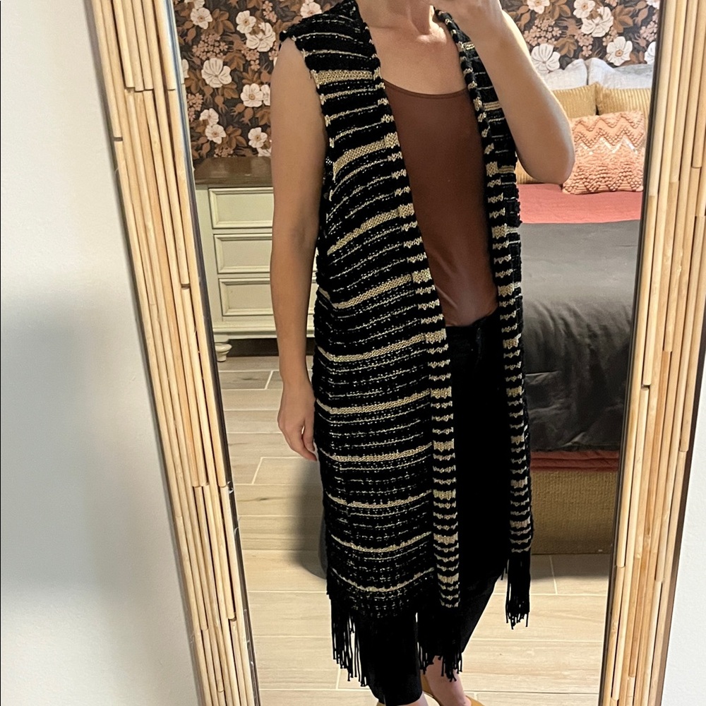 Chico's Black and Gold Knit Vest